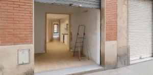 Cambio de Uso de Local a Vivienda en Barcelona.